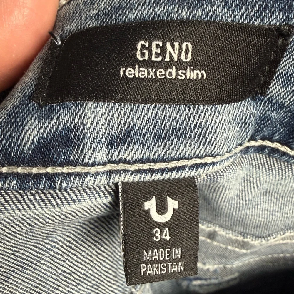 True Religion Distressed Geno Relaxed Slim Jeans Mens Sz 34